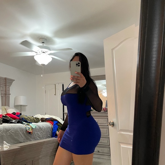 Dress - Picture 2 of 2